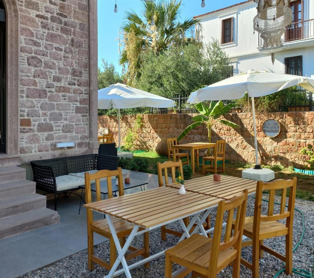 Hotel Zarbali Cunda à Ayvalı Extérieur photo